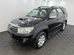 TOYOTA Hilux SW4 3.0 16V 4P SRV 4X4 7 LUGARES TURBO DIESEL AUTOMTICO