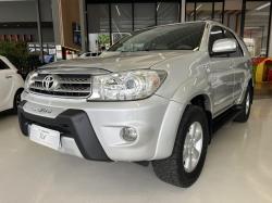 TOYOTA Hilux SW4 3.0 16V 4P SRV 4X4 7 LUGARES TURBO DIESEL AUTOM�TICO