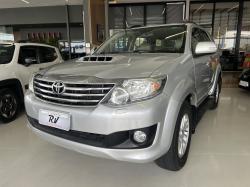 TOYOTA Hilux SW4 3.0 16V 4P SRV 4X4 TURBO DIESEL AUTOM�TICO