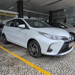 TOYOTA Yaris Hatch 1.5 16V 4P FLEX XS CONNECT MULTIDRIVE AUTOM�TICO CVT