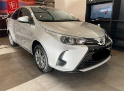 TOYOTA Yaris Sedan 1.5 16V 4P FLEX XL MULTIDRIVE AUTOMÁTICO CVT