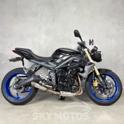 TRIUMPH Street Triple 675 ABS