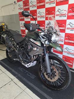 TRIUMPH Tiger 800 XCA