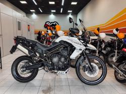 TRIUMPH Tiger 800 XCX