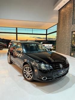 VOLKSWAGEN Golf 1.6 4P FLEX