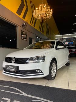 VOLKSWAGEN Jetta 1.4 16V 4P TSI TRENDLINE