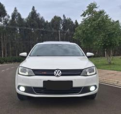 VOLKSWAGEN Jetta 2.0 4P TSI HIGHLINE 211 CV AUTOMTICO