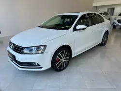 VOLKSWAGEN Jetta 2.0 4P TSI HIGHLINE 211 CV AUTOM�TICO