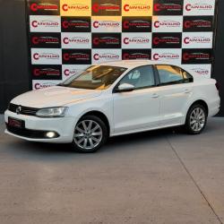 VOLKSWAGEN Jetta 2.0 4P COMFORTLINE TIPTRONIC AUTOM�TICO