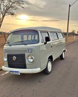VOLKSWAGEN Kombi 1.4 FLEX STD