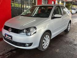 VOLKSWAGEN Polo Sedan 1.6 4P
