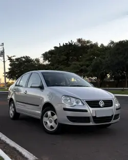 VOLKSWAGEN Polo Sedan 1.6 4P FLEX