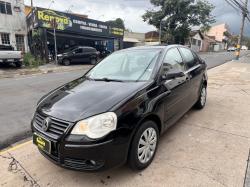 VOLKSWAGEN Polo Sedan 1.6 4P FLEX