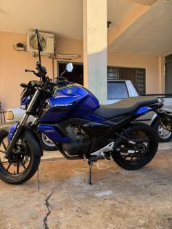 YAMAHA FZ 15 Fazer ABS