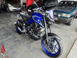YAMAHA MT-03 300 ABS