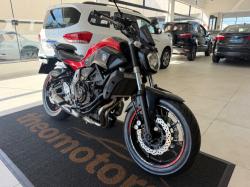 YAMAHA MT-07 700 ABS