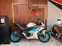 YAMAHA R 320 