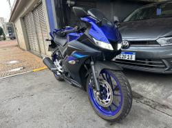 YAMAHA YZF R15 150 ABS