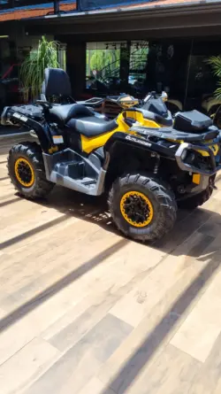 BRP CAN-AM Max XT 800 