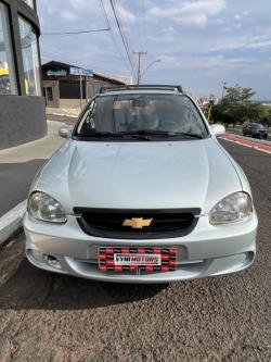 CHEVROLET Corsa Sedan 1.0 16V 4P