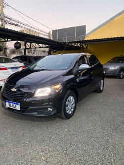 CHEVROLET Onix Hatch 1.0 4P FLEX SELEO