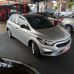 CHEVROLET Onix Hatch 1.0 4P FLEX JOY