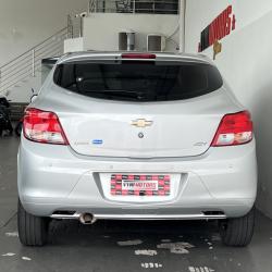 CHEVROLET Onix Hatch 1.0 4P FLEX JOY