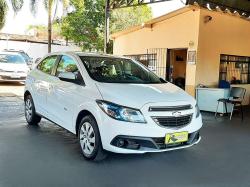 CHEVROLET Onix Hatch 1.4 4P FLEX LT