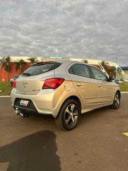 CHEVROLET Onix Hatch 1.4 4P FLEX LTZ