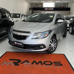 CHEVROLET Onix Hatch 1.4 4P FLEX LT