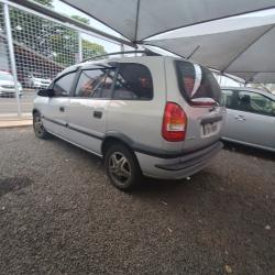 CHEVROLET Zafira 2.0 4P