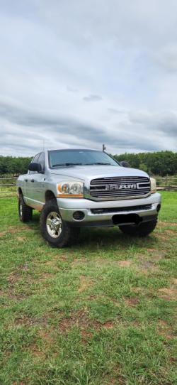 DODGE Ram 5.9 I6 24V 2500 SLT CABINE DUPLA TURBO DIESEL 4X4 AUTOMTICO