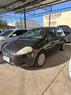 FIAT Punto 1.4 4P ATTRACTIVE FLEX