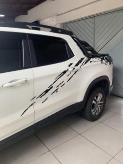 FIAT Toro 1.8 16V 4P FLEX FREEDOM AUTOMTICO