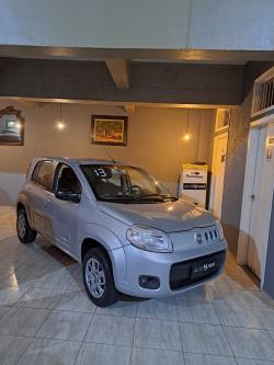 FIAT Uno 1.0 FLEX VIVACE CELEBRATION