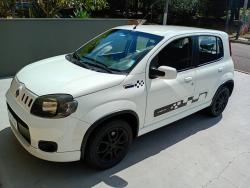 FIAT Uno 1.4 4P FLEX SPORTING