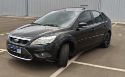 FORD Focus Hatch 2.0 16V 4P GHIA FLEX