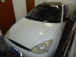 FORD Focus Hatch 2.0 16V 4P GHIA