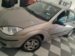 FORD Focus Sedan 1.6 4P GLX