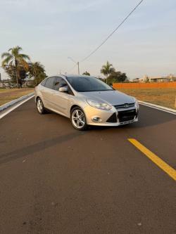 FORD Focus Sedan 2.0 16V 4P FLEX SE POWERSHIFT AUTOMTICO