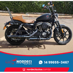 HARLEY DAVIDSON Sportster XL 883 IRON