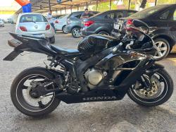 HONDA CBR 1000 F