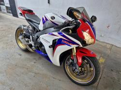 HONDA CBR 1000 RR FIRE BLADE