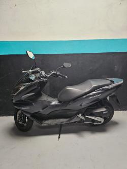 HONDA PCX 160 DLX ABS