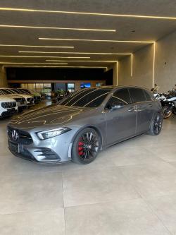 MERCEDES-BENZ A 35 AMG Hatch 2.0 16V 4P CGI 4MATIC 7G-TRONIC DCT AUTOMTICO