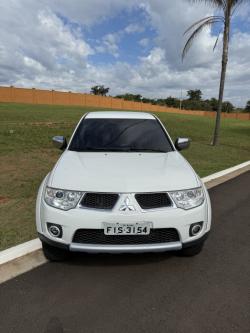 MITSUBISHI L 200 Triton 3.5 V6 HPE 4X4 FLEX CABINE DUPLA AUTOMTICO