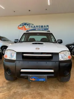 NISSAN Frontier 2.8 4X4 XE TURBO DIESEL CABINE DUPLA