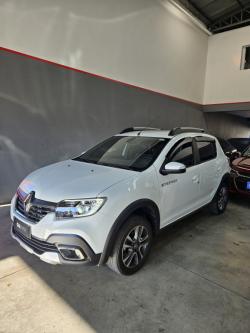 RENAULT Stepway 1.6 16V 4P FLEX ICONIC X-TONIC AUTOMTICO CVT