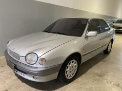 TOYOTA Corolla 1.6 16V 4P GLI