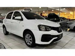 TOYOTA Etios Hatch 1.3 16V 4P FLEX X